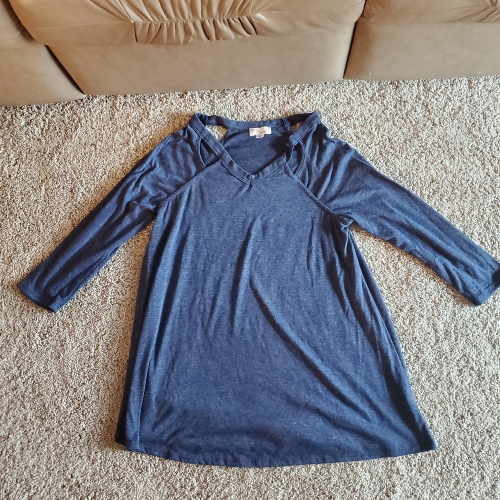 Misia blue shirt